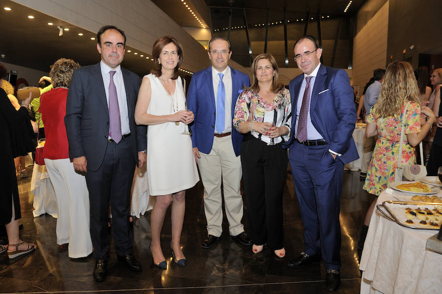 En la entrega de los IDEALES hubo emoción, risas y en los discursos también hubo cabida para las reivindicaciones