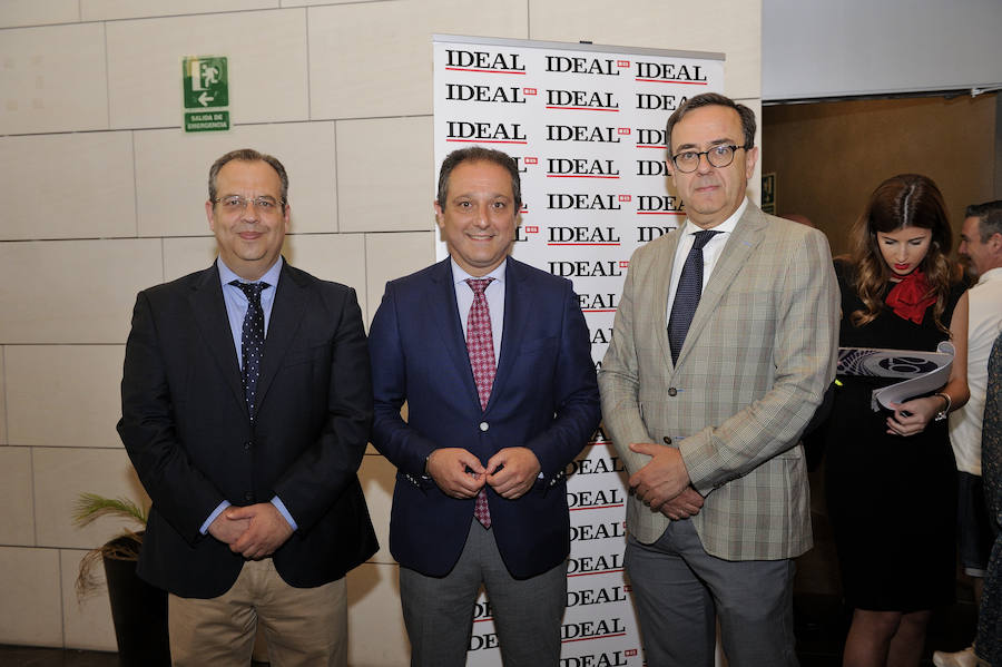 En la entrega de los IDEALES hubo emoción, risas y en los discursos también hubo cabida para las reivindicaciones