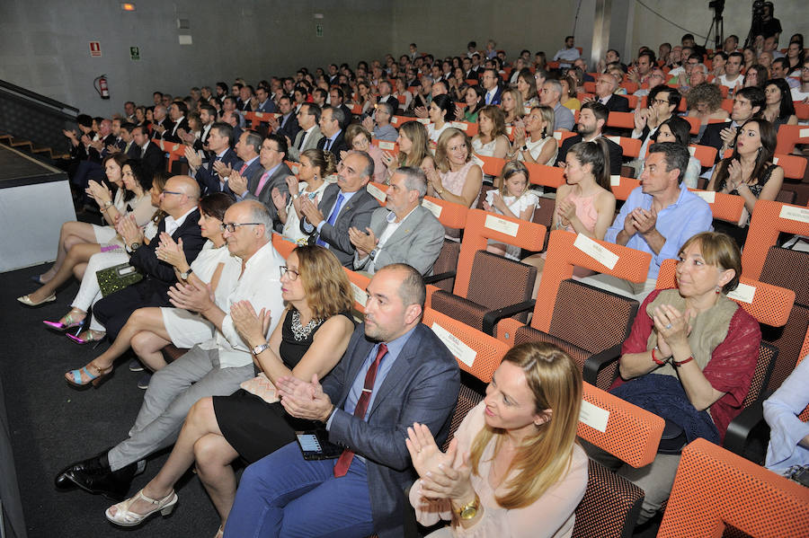 En la entrega de los IDEALES hubo emoción, risas y en los discursos también hubo cabida para las reivindicaciones