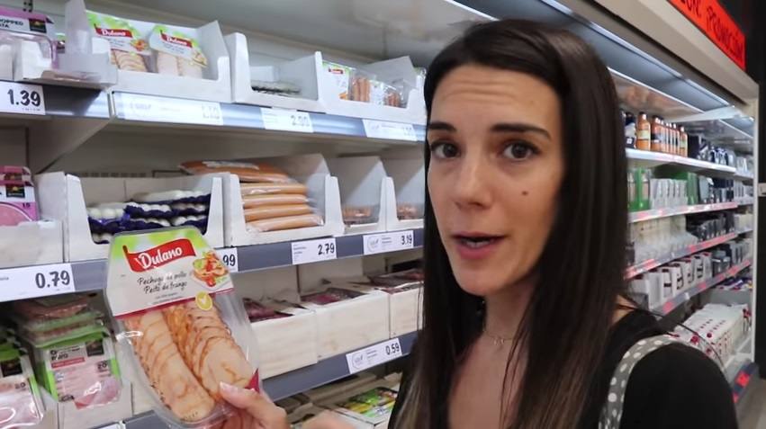 La youtuber del canal 'Peculiarmente' ha mostrado los mejores productos de Lidl para una compra saludable