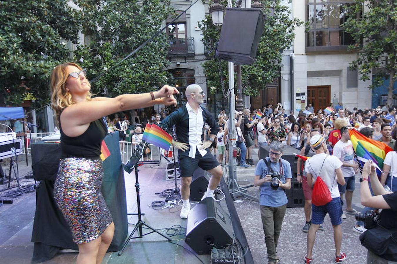 La marcha por el Orgullo LGTBIQ+ recorre las calles de la ciudad