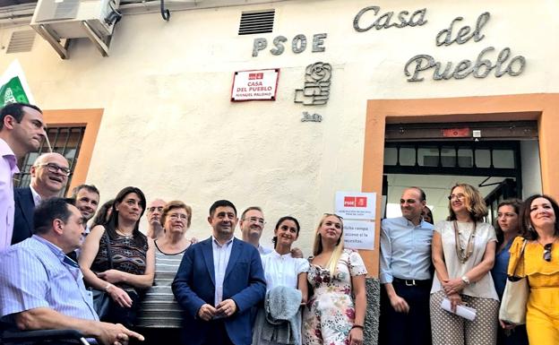 Inauguración de la Casa del Pueblo de Jaén, en la calle San Andrés.