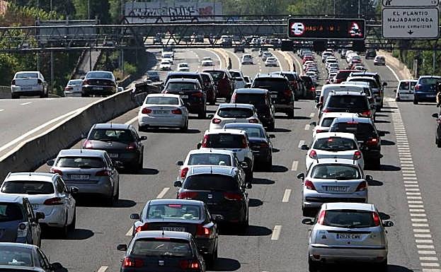 Gran novedad de la DGT para vigilarte este verano en carretera: cuidado con las multas