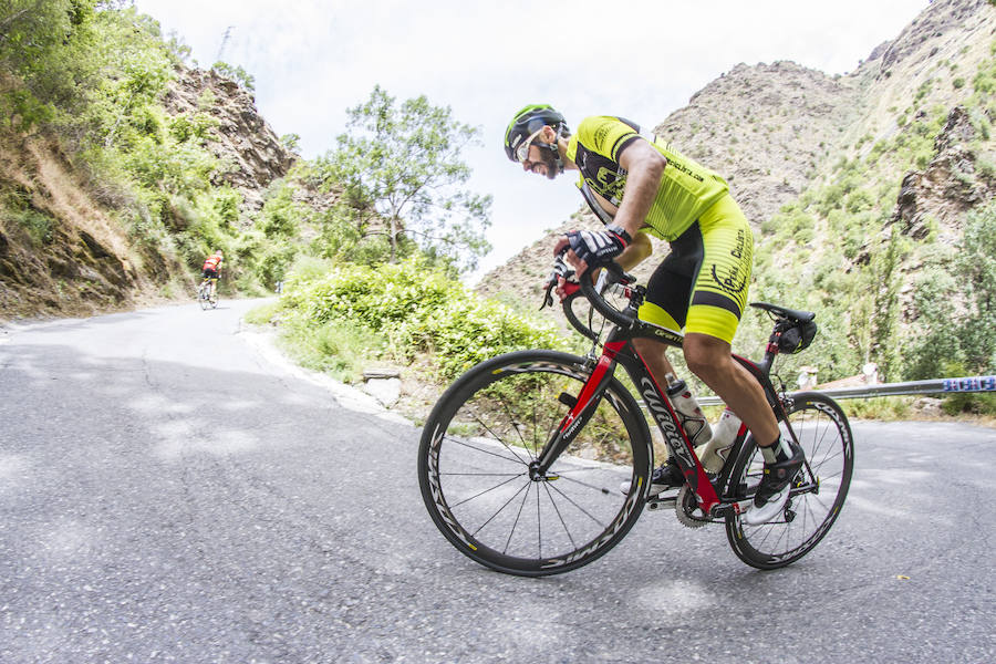El lorquino Rosendo Márquez y la polaca Dorota Radomaska ganan la prueba