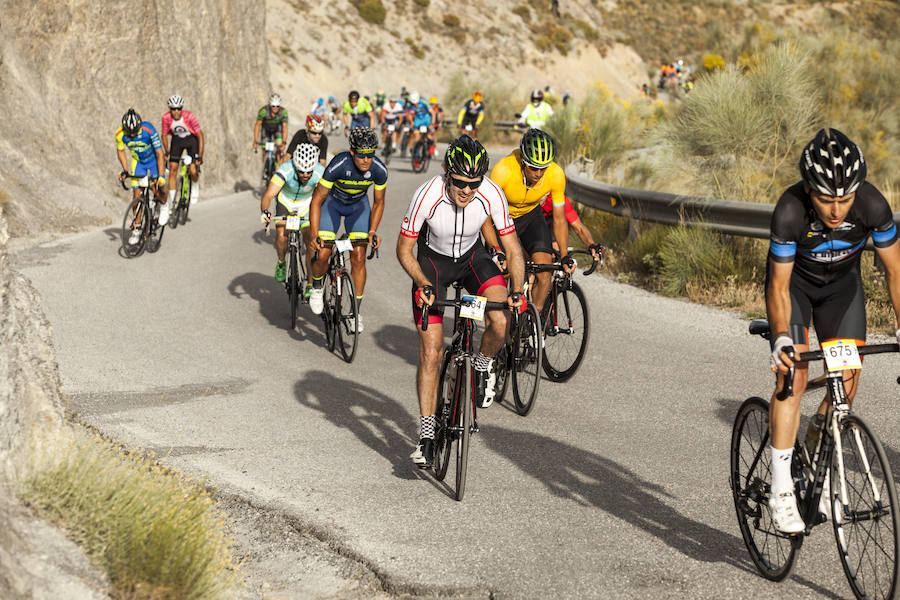 El lorquino Rosendo Márquez y la polaca Dorota Radomaska ganan la prueba