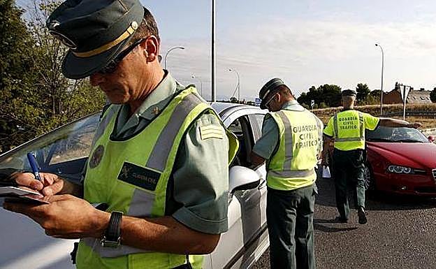 Cómo evitar pagar una multa de tráfico: los 3 pasos a seguir