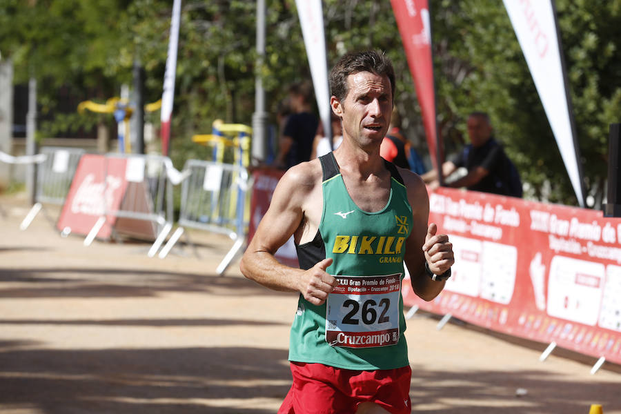 Juan Pérez y Petersson se llevan la victoria en Gójar, en una carrera que ha reunido a más de 700 corredores