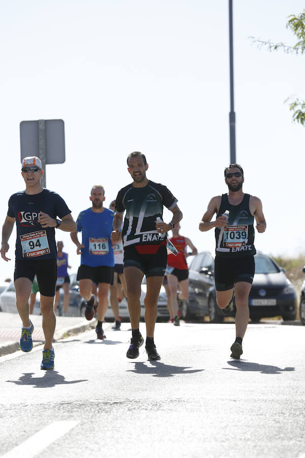 Juan Pérez y Petersson se llevan la victoria en Gójar, en una carrera que ha reunido a más de 700 corredores