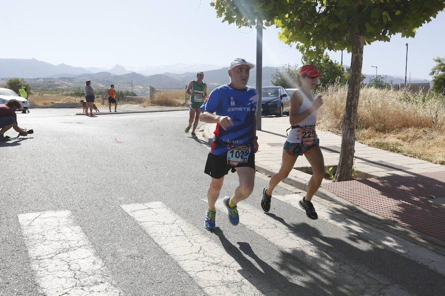Juan Pérez y Petersson se llevan la victoria en Gójar, en una carrera que ha reunido a más de 700 corredores