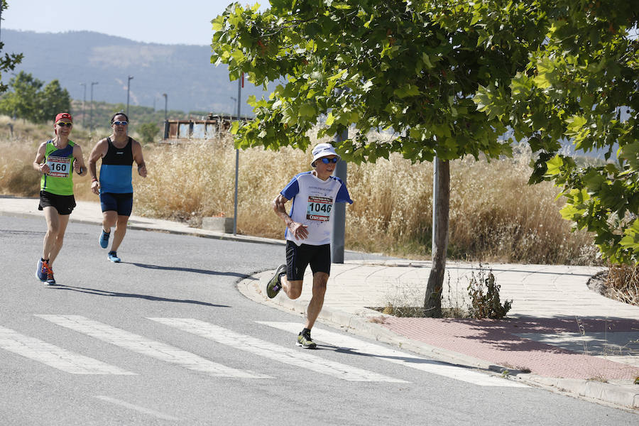 Juan Pérez y Petersson se llevan la victoria en Gójar, en una carrera que ha reunido a más de 700 corredores