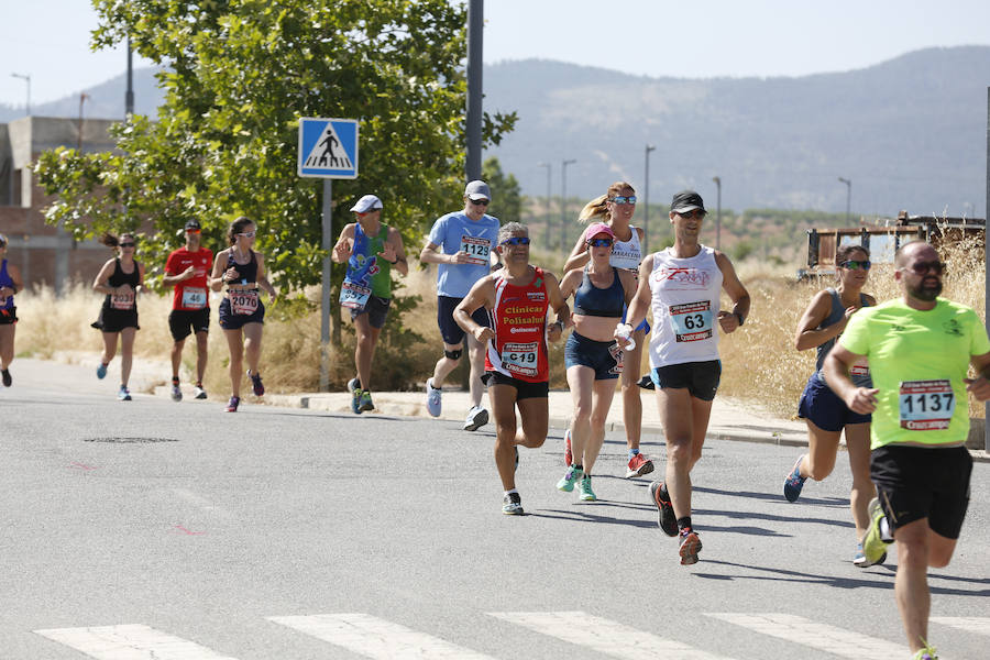 Juan Pérez y Petersson se llevan la victoria en Gójar, en una carrera que ha reunido a más de 700 corredores