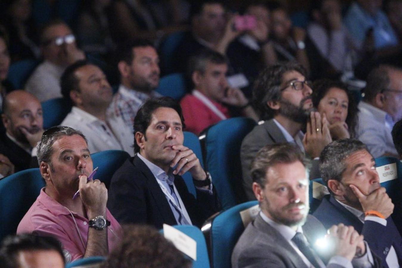 Repaso gráfico de todas las fotografías que vamos captando en el Palacio de Congresos de Granada