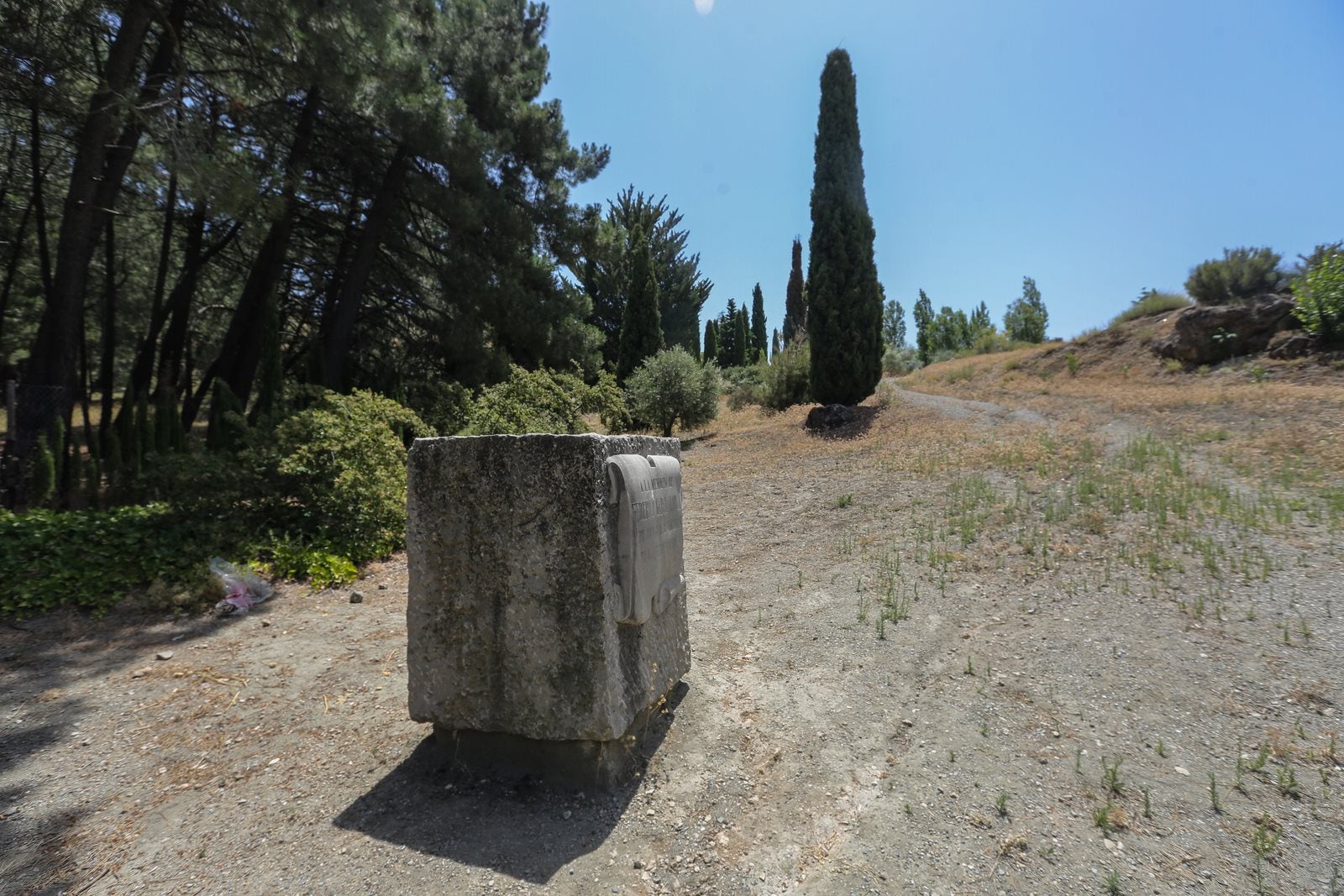 La Junta de Andalucía liderará la intervención para localizar restos de represaliados en el parque del poeta en Alfacar 