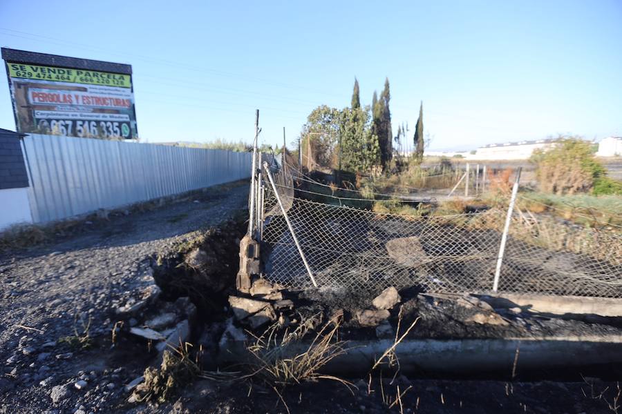 Imagen secundaria 1 - Bomberos de Granada extinguen los incendios de Armilla y Alhendín