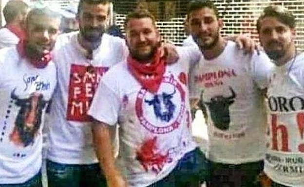 El Ayuntamiento de Torredelcampo declara «personas non gratas» a los miembros de 'La Manada'