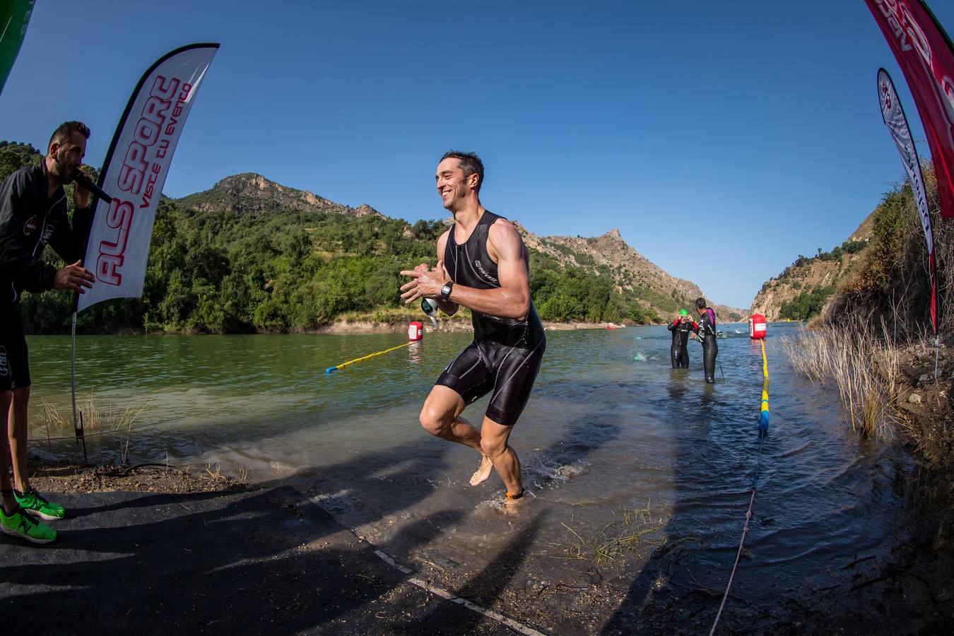 Las mejores imágenes de esta espectacular carrera entre Pradollano y La Hoya de la Mora.