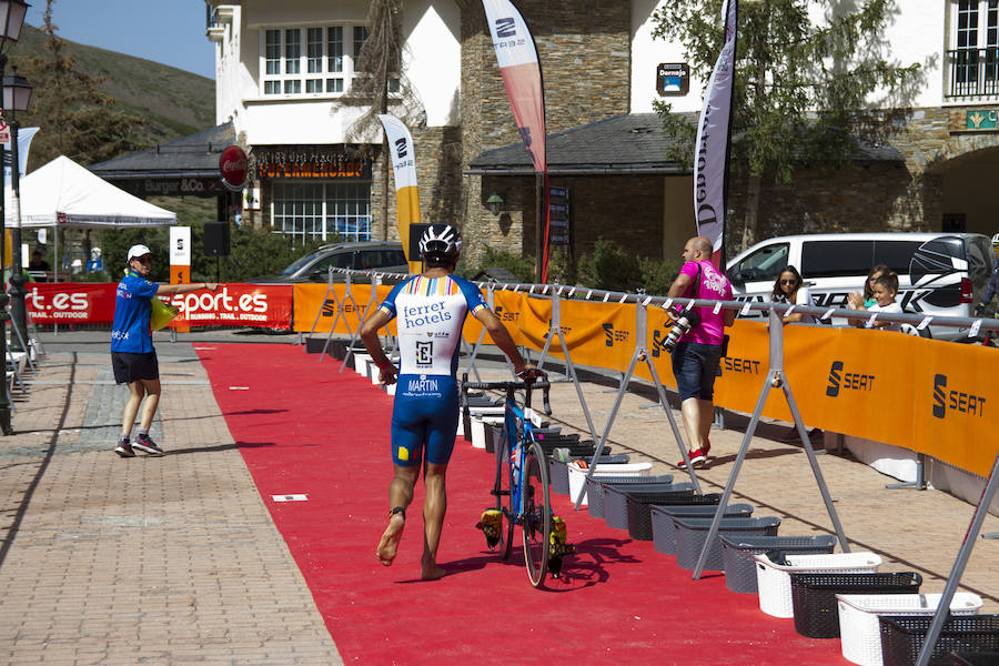 Las mejores imágenes de esta espectacular carrera entre Pradollano y La Hoya de la Mora.