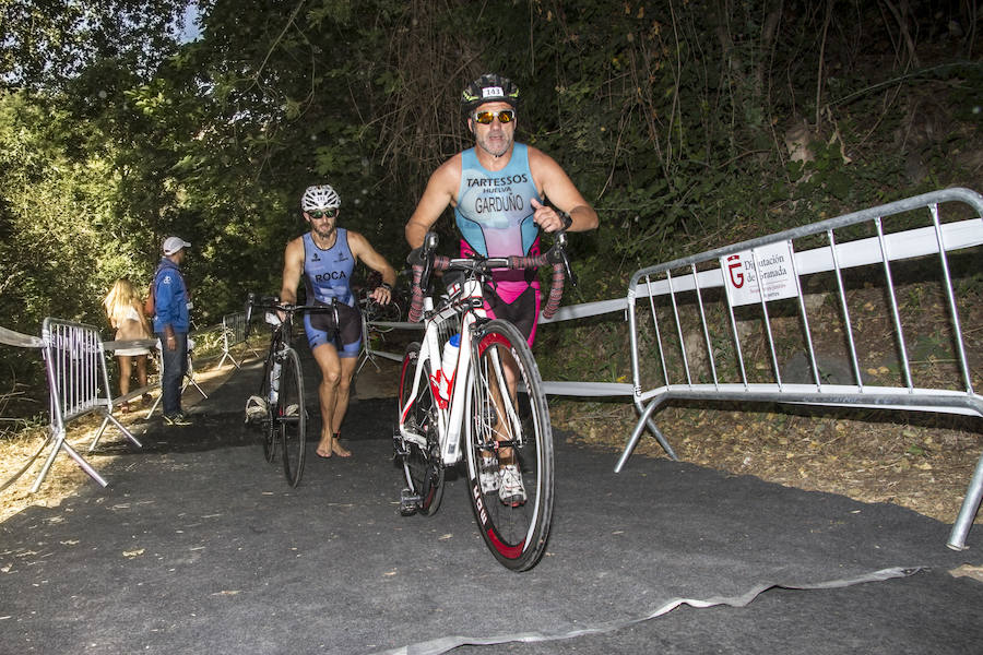 Las mejores imágenes de esta espectacular carrera entre Pradollano y La Hoya de la Mora.
