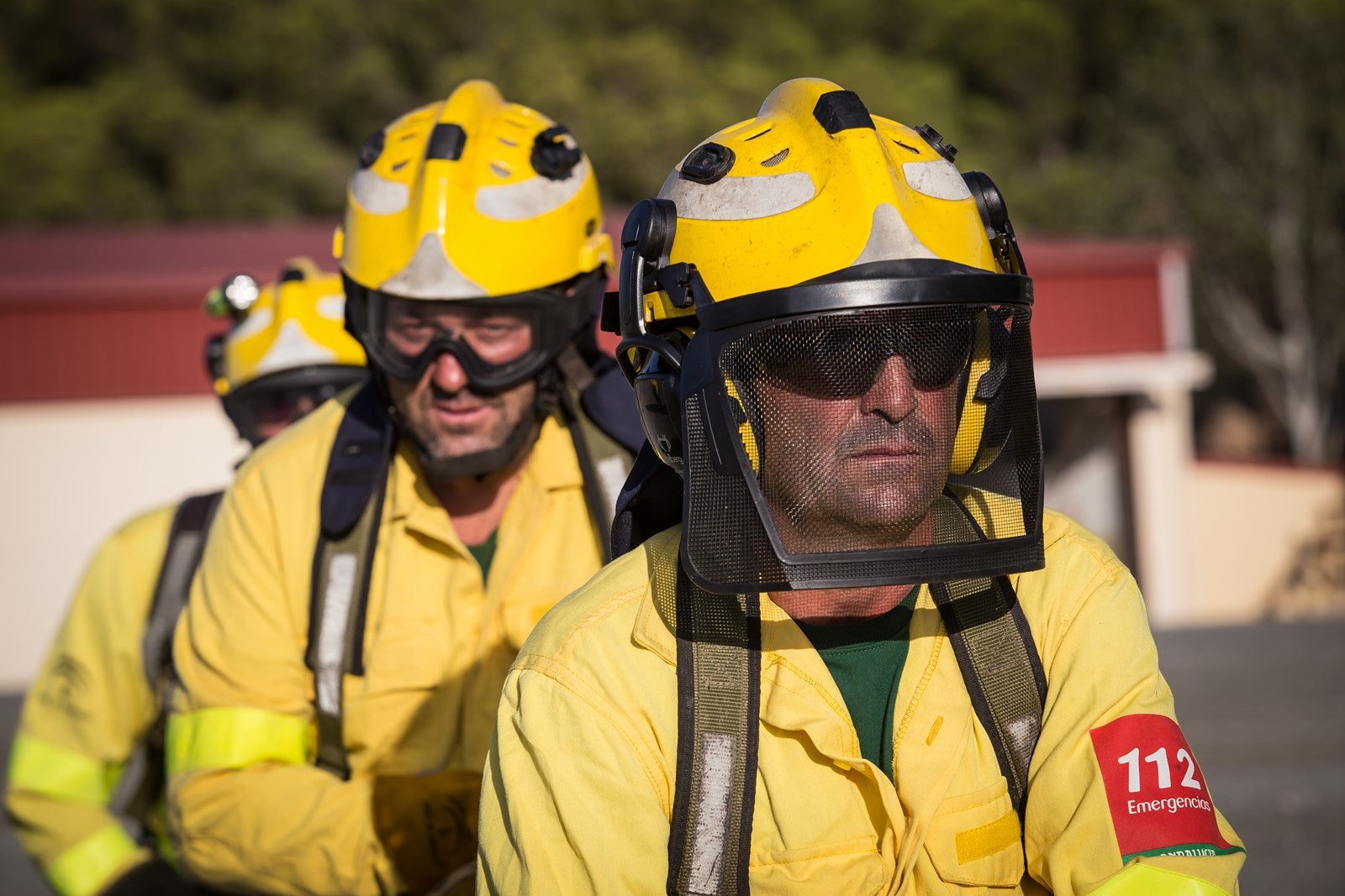 Sobrevolaron el Valle del Guadalfeo, se llevó a cabo una descarga de agua y vuelta a la base, donde esperaba el mecánico José Alonso para supervisar la aeronave y comprobar todos los parámetros