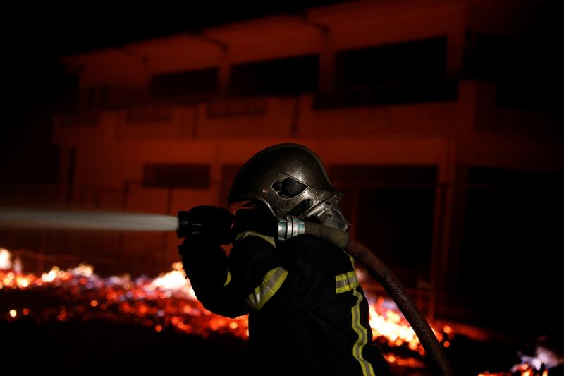 Hay al menos medio centenar de muertos por los fuegos de las últimas horas