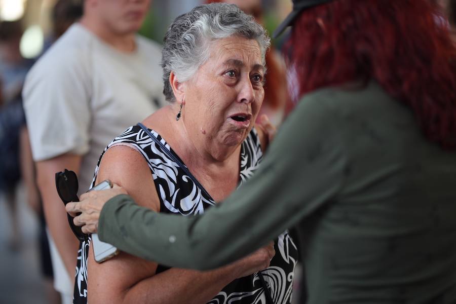 Así ha sido la concentración convocada para apoyar a Juan Rivas tras la sentencia que la condena a 5 años de prisión.