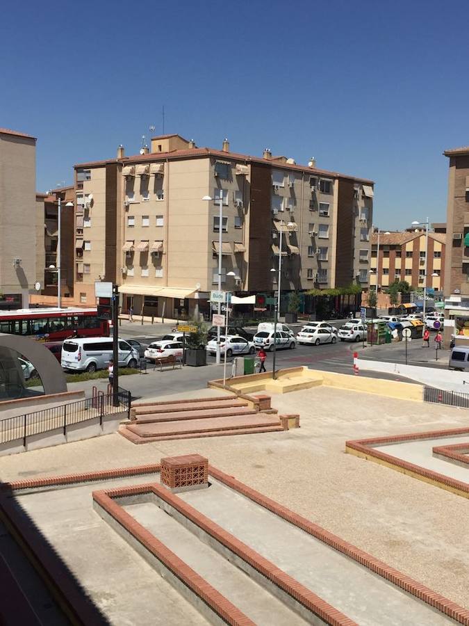 Ha tenido lugar una «marcha lenta» que ha atravesado la avenida Andalucía, Gran Vía y ha llegado hasta el Palacio de Congresos