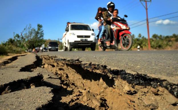 Daños causados por el seísmo que el pasado domingo golpeó la isla indonesia de Lombok.