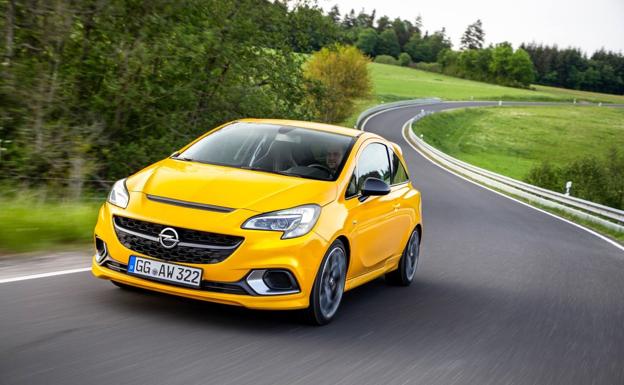 Opel Corsa GSi, siglas deportivas