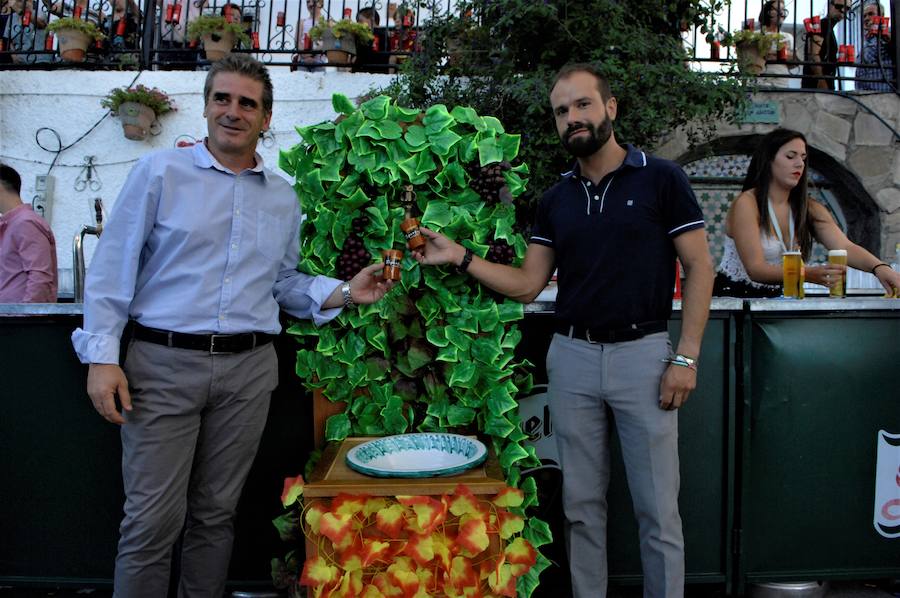 Un millar de personas se da cita en Soportújar para divertirse en la X Feria del Embrujo