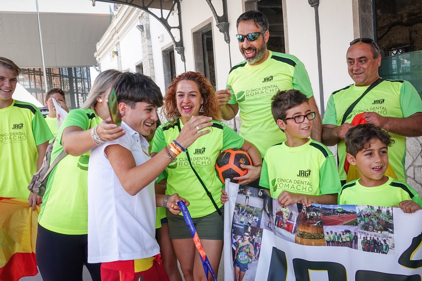 Este ha sido el recibimiento a la medallista.