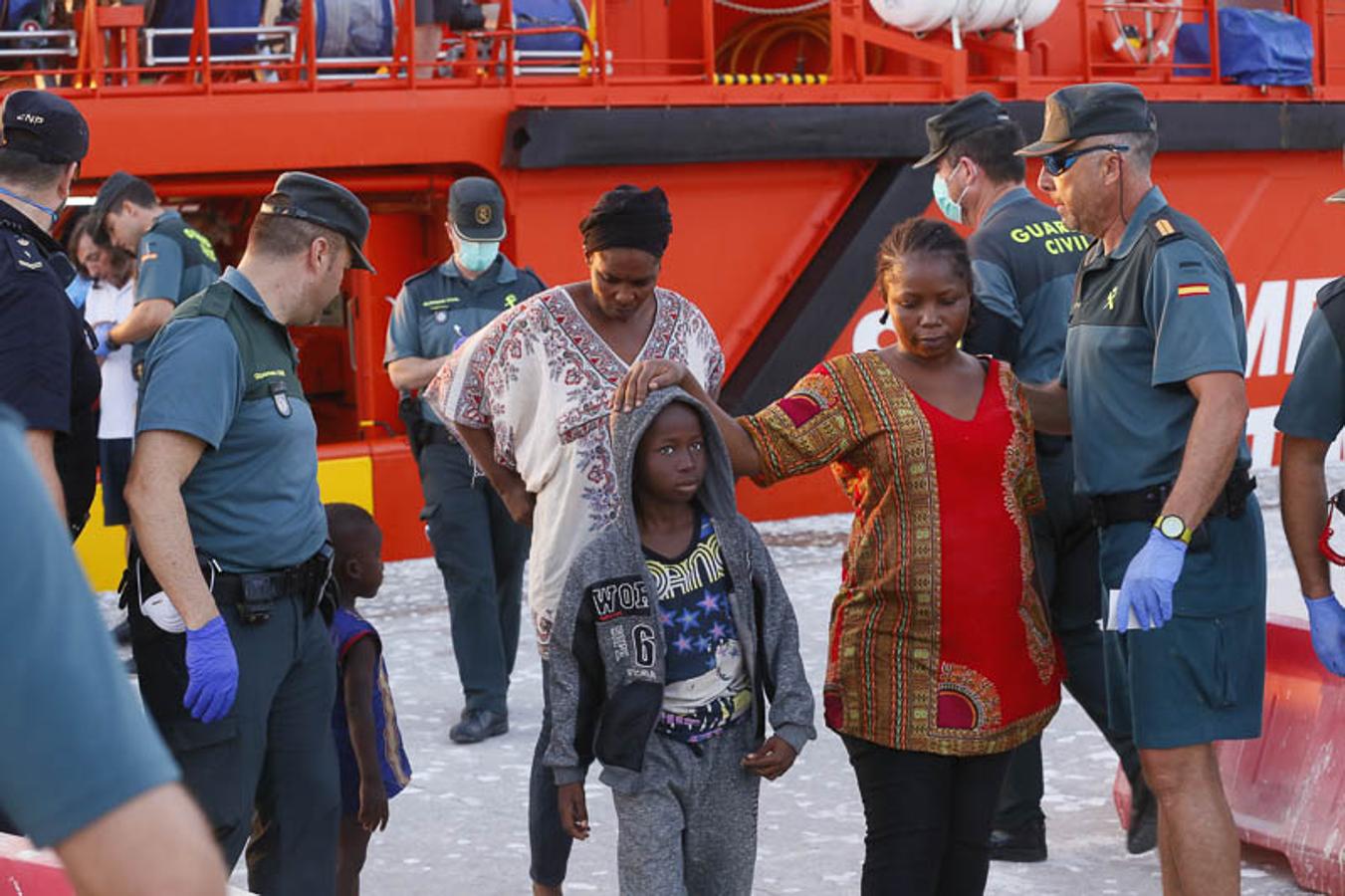 Entre ellos 50 mujeres y nueve niños de corta edad