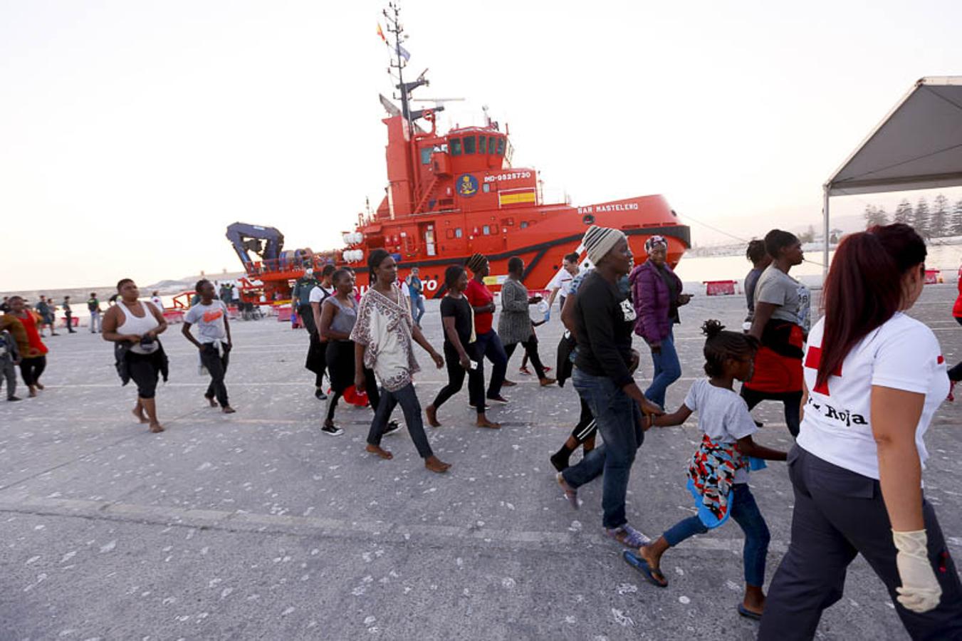 Entre ellos 50 mujeres y nueve niños de corta edad