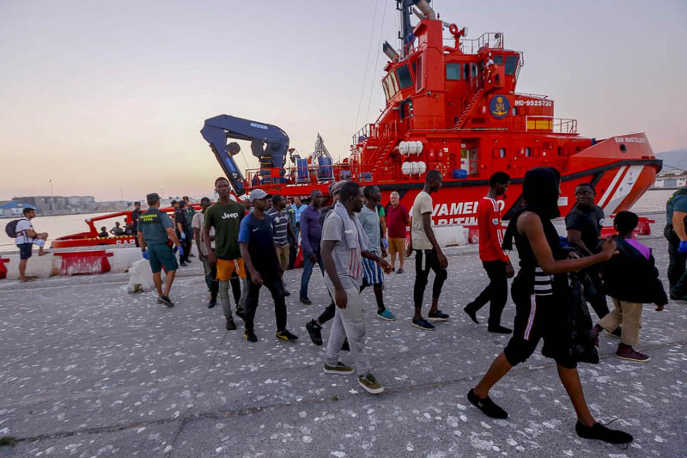 Entre ellos 50 mujeres y nueve niños de corta edad