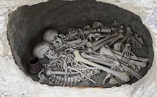 Juntos para siempre, en Castellón Alto (Recreación).