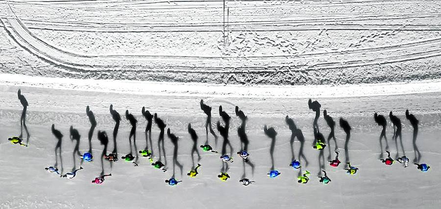 'Sombras patinadoras'. La mejor en la categoría de Deporte, fue tomada durante una maratón en Austria.