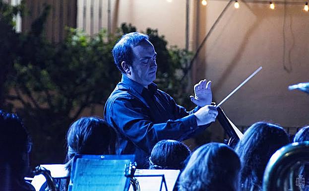 Luis Leandro Hita Urbano.