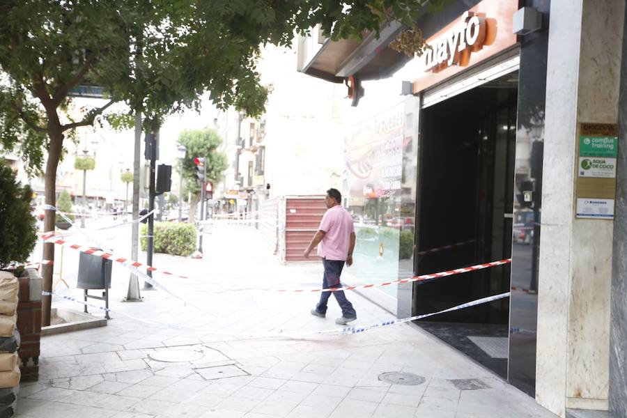 El agua del Darro se está filtrando y afecta a los cimientos del nuevo inmueble que se está construyendo en el solar