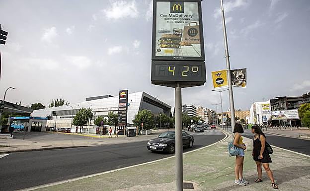 Granada, única provincia de España con nivel rojo por exceso de temperaturas
