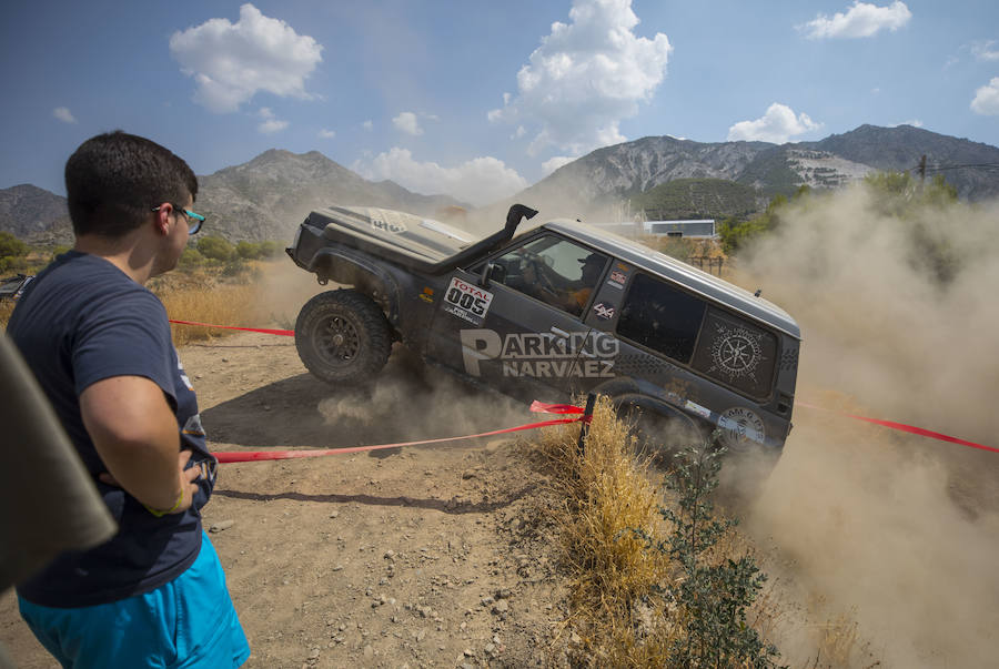 Una de las actividades que preceden a las fiestas de San Ramón ha sido esta espectacular en la que los pilotos de los 4x4 han puesto a prueba sus vehículos