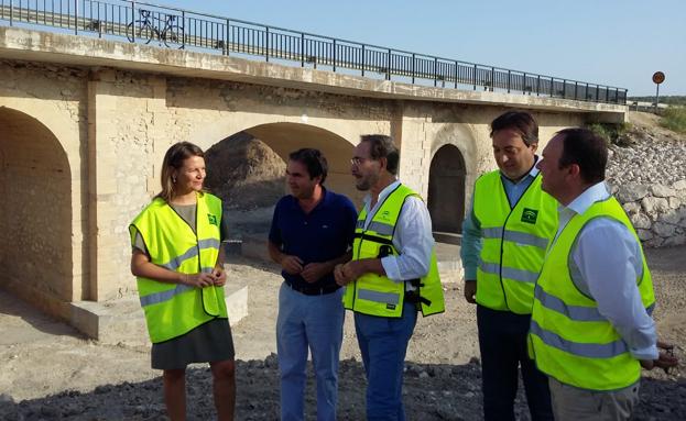 En servicio el puente sobre el arroyo Salado en la A-305, en Porcuna, tras las obras de emergencia