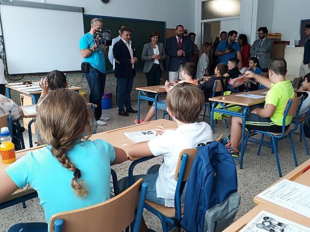 Primer día de clase en el colegio San Pascual Bailón de Pinos Puente. 