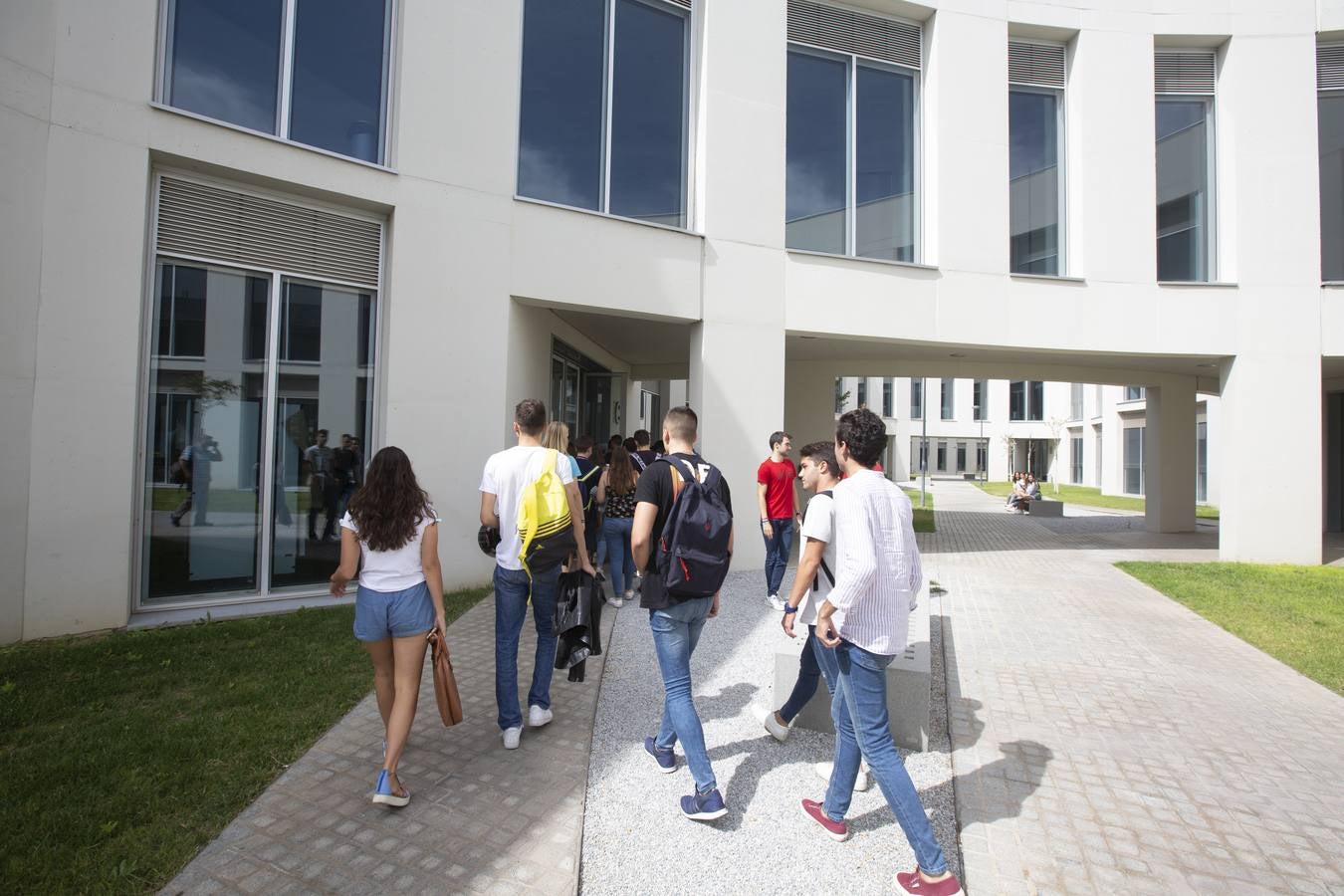 La Universidad de Granada recibe a más de 8.000 nuevos alumnos