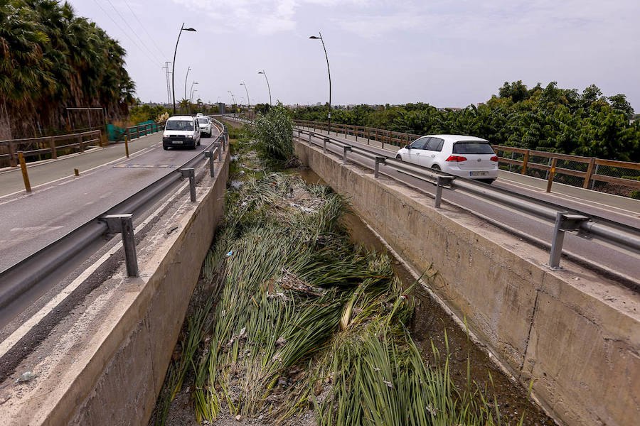 Los pueblos reclaman el mantenimiento de sus cauces y advierten del peligro que se corre al tenerlos sucios