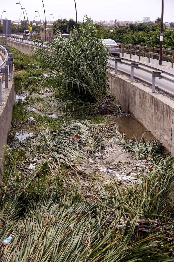Los pueblos reclaman el mantenimiento de sus cauces y advierten del peligro que se corre al tenerlos sucios