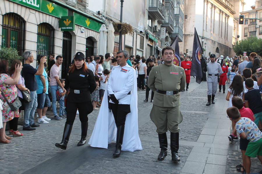 El desfile que entusiasma a niños y adultos