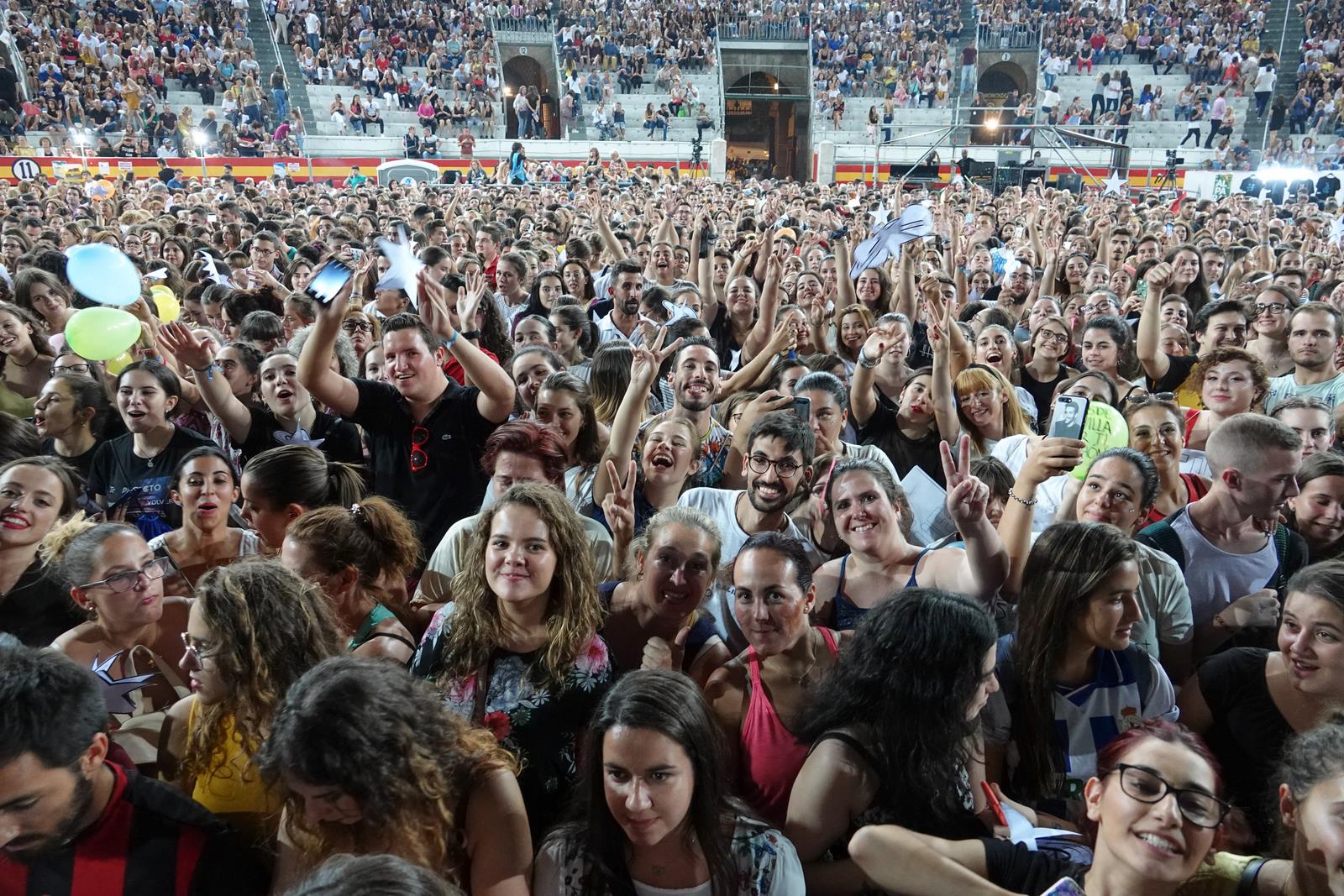 Promento Tour ha sido un éxito a su paso por la ciudad, lleno de nuevo en la Plaza de Toros.