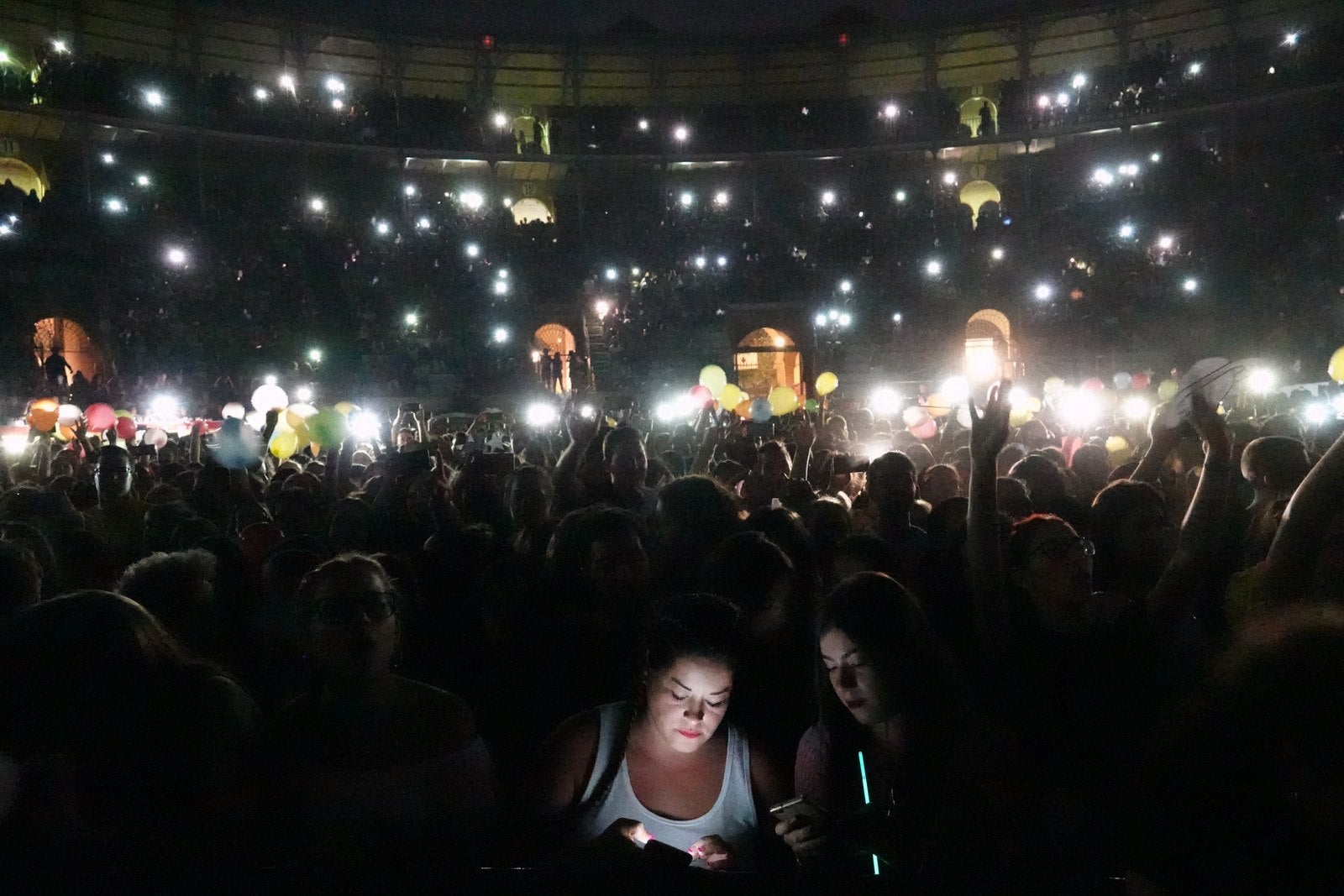 Promento Tour ha sido un éxito a su paso por la ciudad, lleno de nuevo en la Plaza de Toros.