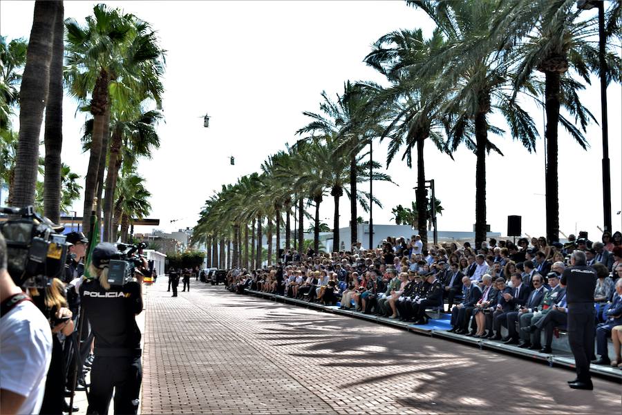 El ministro del Interior, clausura el acto en el Día de los Santos Ángeles Custodios, patronos del cuerpo policial