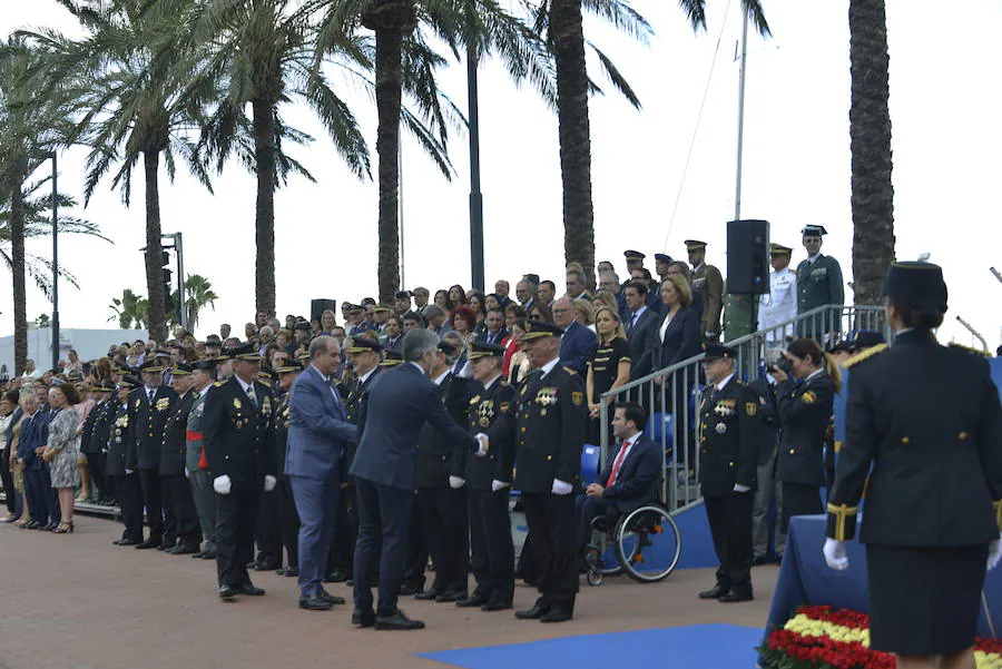 El ministro del Interior, clausura el acto en el Día de los Santos Ángeles Custodios, patronos del cuerpo policial