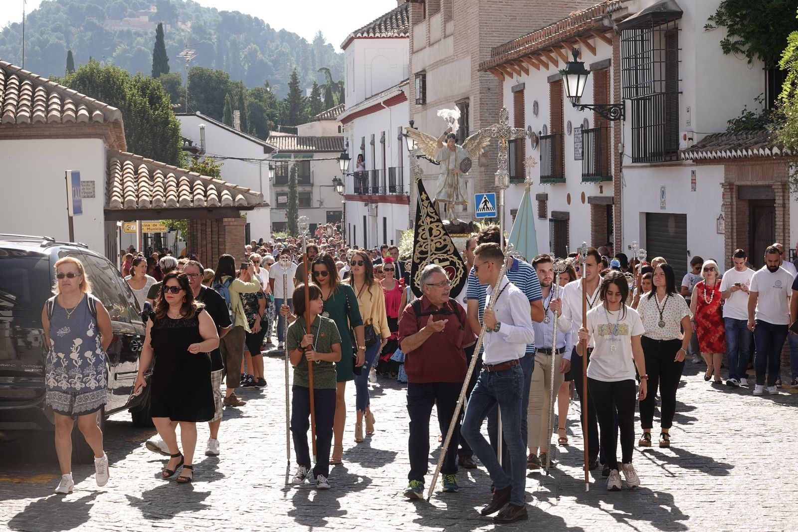 Romería desde la Iglesia del Salvador hacia el Cerro de San Miguel